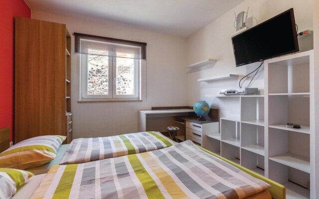 Nice Home in Labin With Wifi and 3 Bedrooms