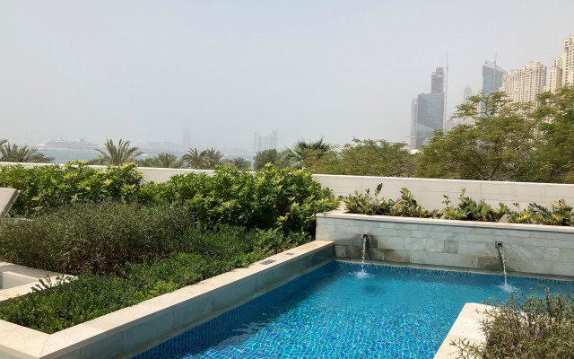 Luxury at The Address Jumeirah Beach Residence