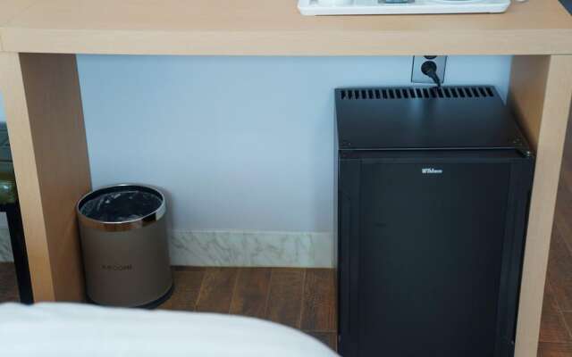 Aroomi Hotel Hyupjae