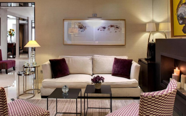 Hotel Le Senat