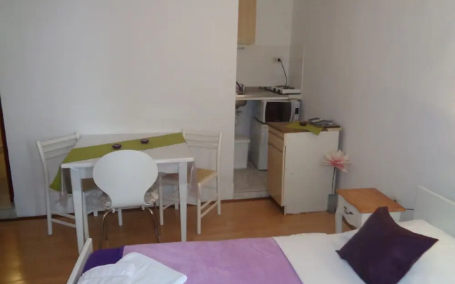 Cozy Studio Apartment Gordana