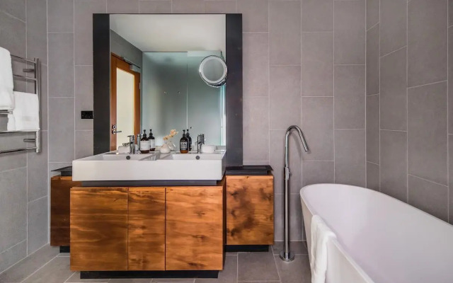 The Old Clare by Ode Hotels