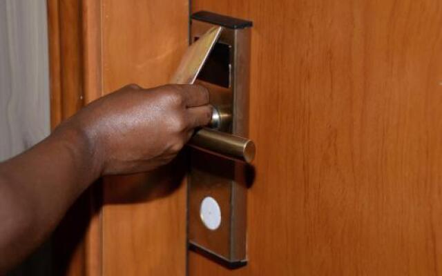 Hotel Ambassadors Annexe