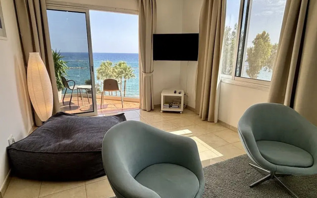 Helena Beach Apartment