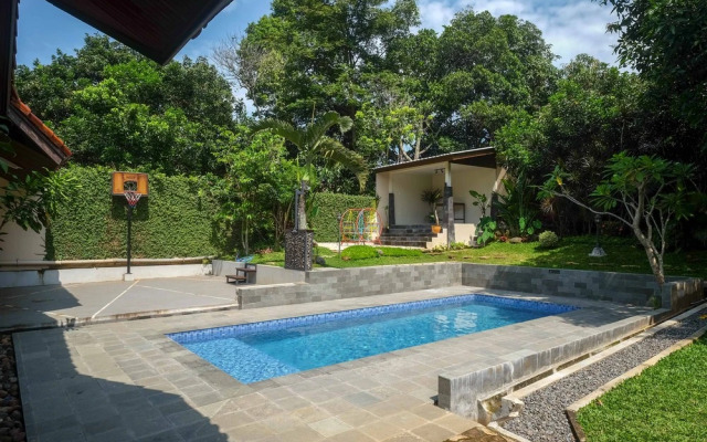 SAREH VILLA by The Lavana