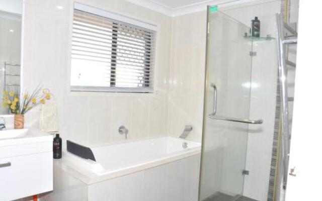 TL Warmest Homestay