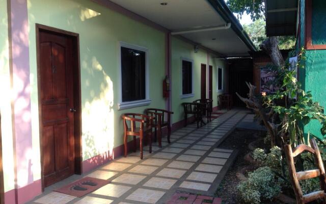 Tia Mers Guest House