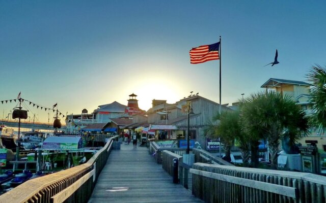 The Cottages at Madeira Beach/sea Turtle