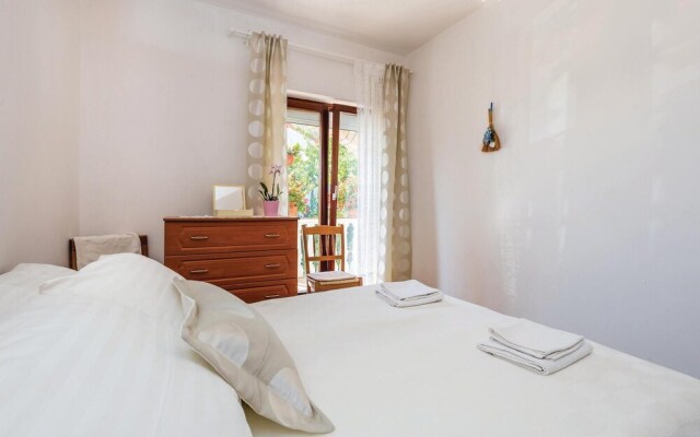 Beautiful Home in Matulji With Wifi and 2 Bedrooms