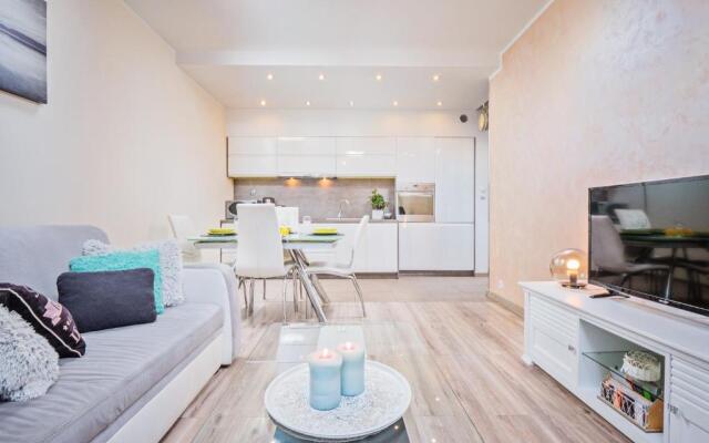 Apartamenty Homely Place 8 - Parking