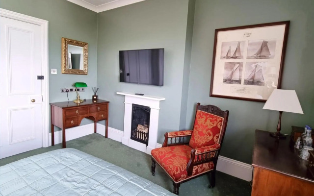 Villa Rothsay Hotel