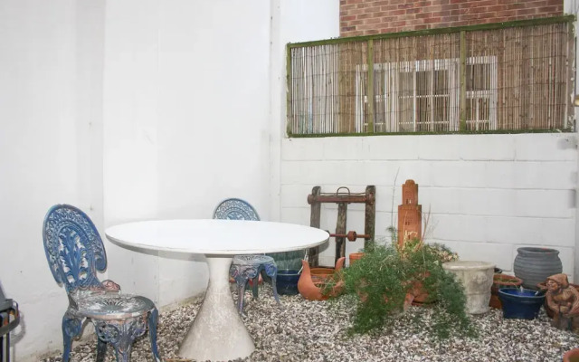 2 Bedroom Property in the Heart of Brighton