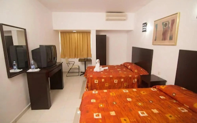 Porto Hotel