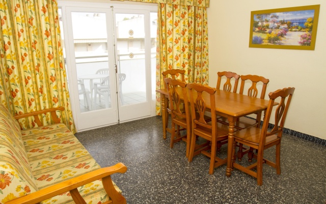 Apartamentos Goya Salou