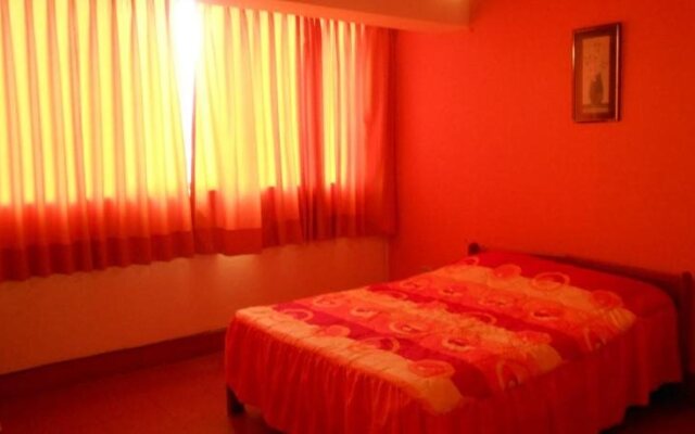 Hostal Residencial Cesar Alberto