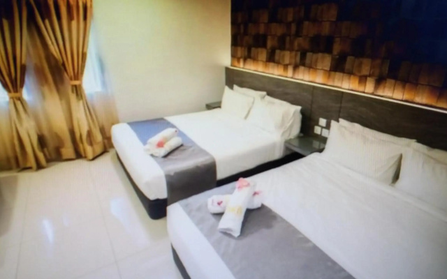 IM 96 Villa – Guest Rooms – Indera Mahkota