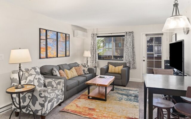 First Tracks 3301 By Redawning