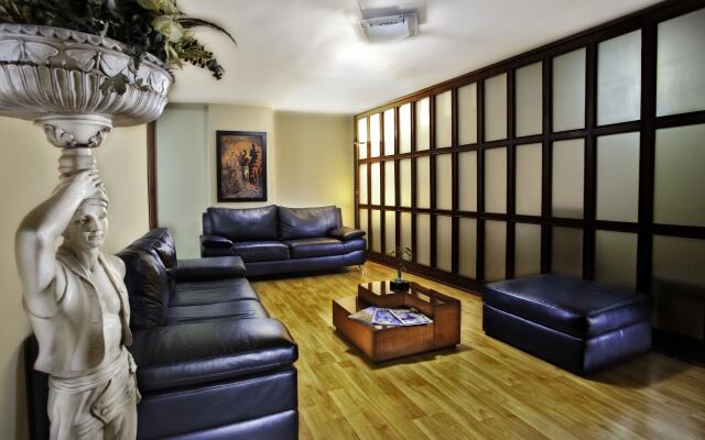 Loft Hotel