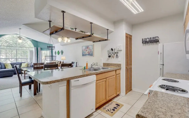6 Mi to Disney: Family-friendly Condo in Kissimmee