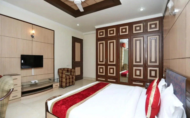 OYO 14789 Kempinski Wide