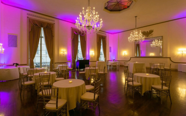 3 West Club