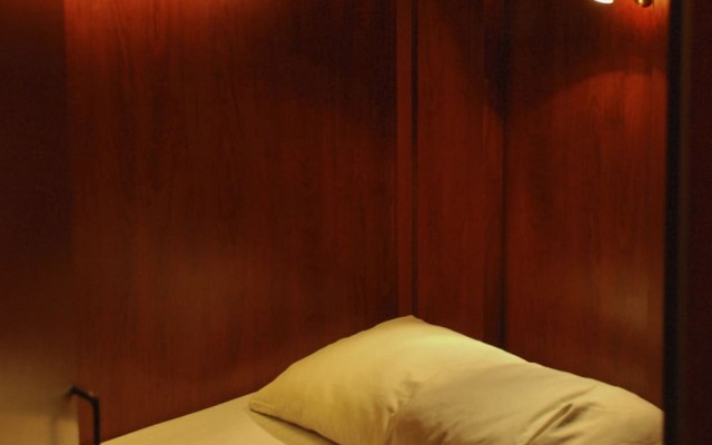 Onkel Inn Airport Sleepbox