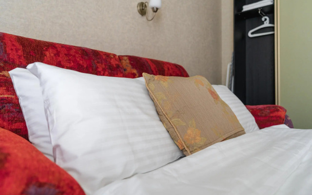 Teplo Apartments (Тепло Апартментс) на Полтавском проезде