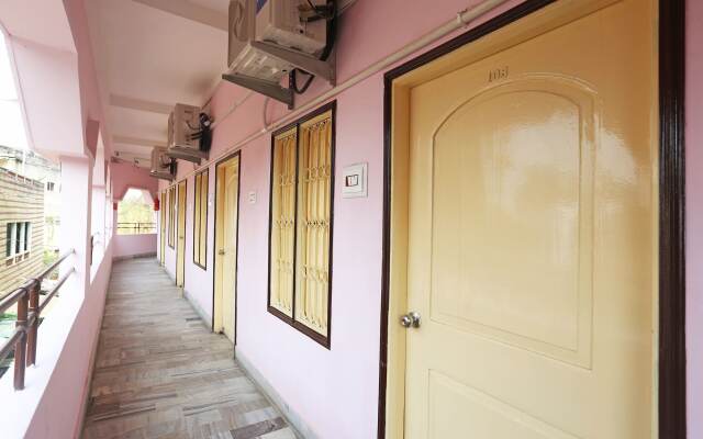 OYO 26808 Shree Ram Residency