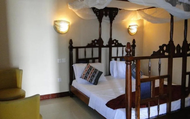 Pwani Silver Sand Beach Hotel