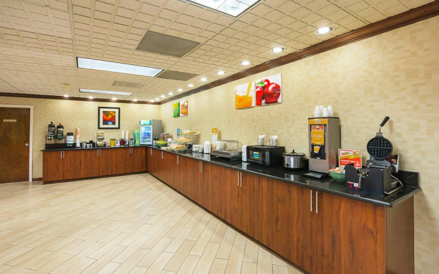Quality Inn & Suites Florence Civic Center