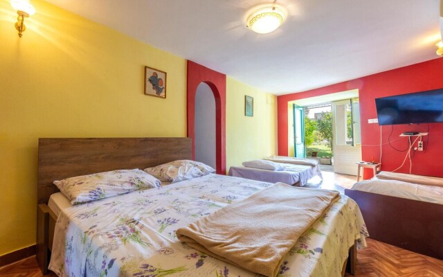 Beautiful Home in Omis With Wifi and 1 Bedrooms