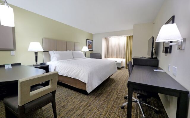 Candlewood Suites Dallas - Plano West