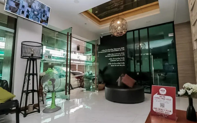 NIDA Rooms Pathumwan 29 Center Complex