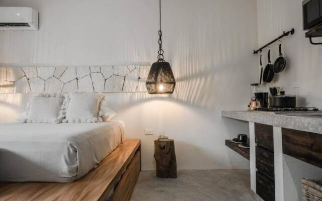 Stylish Sweet Studio Veleta