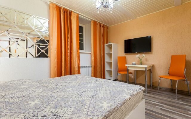 Apt on Chetvyortaya Sovetskaya 8 ap1