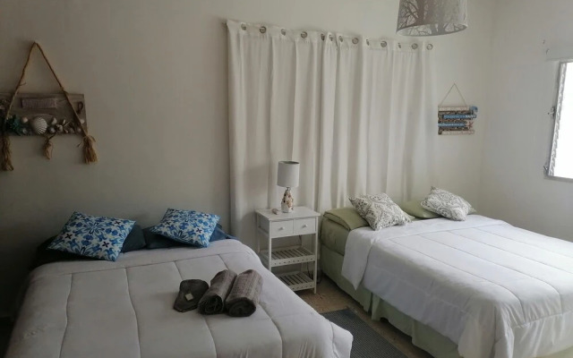 La Perla de Farallon Bed and Breakfast