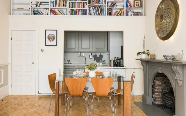 2 Bedroom Apartment in Nottinghill
