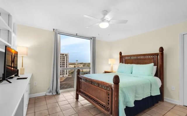 Shoreline Towers 1081