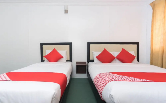 OYO 757 MFU Firdaus Hotel