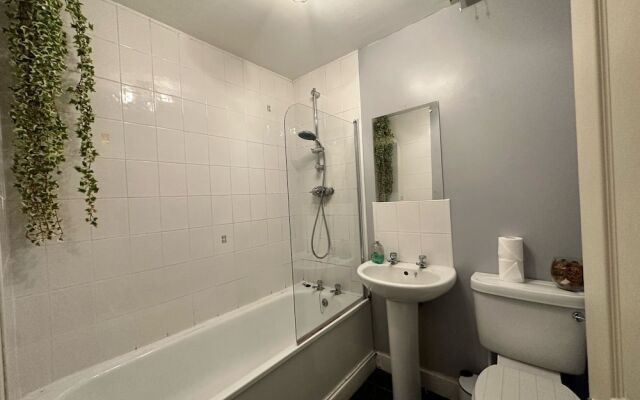 City Lights Apartments