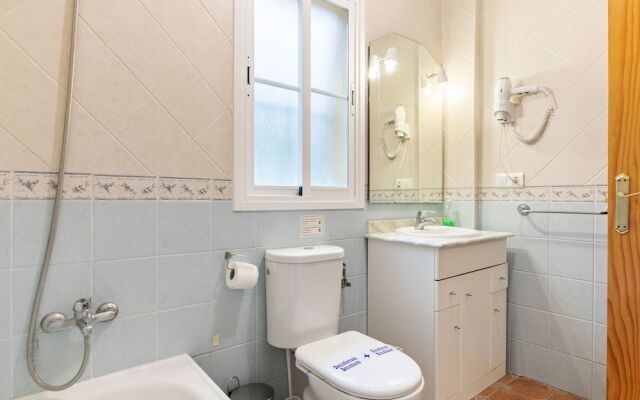 Peaceful Apartment in Alcaucín With Garden