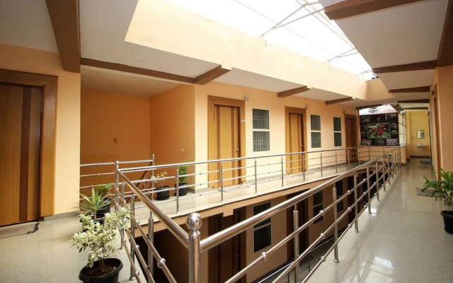 City Comforts Inn by OYO Rooms