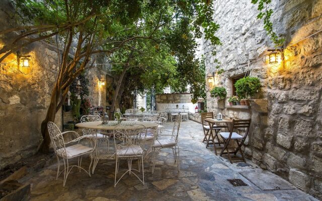 Serin Alacati Boutique Hotel