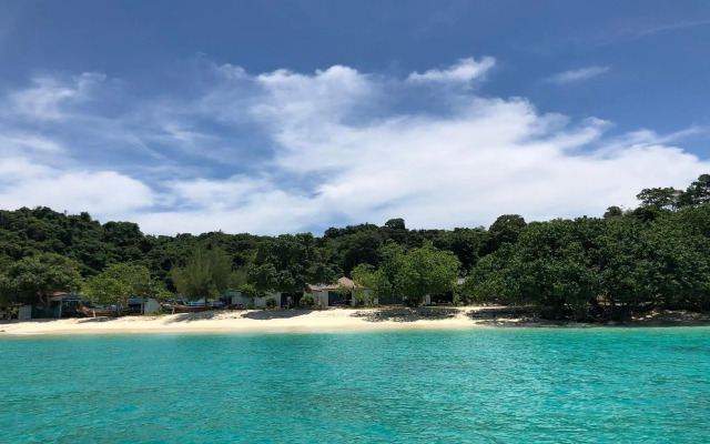 Paradise Resort PHI PHI