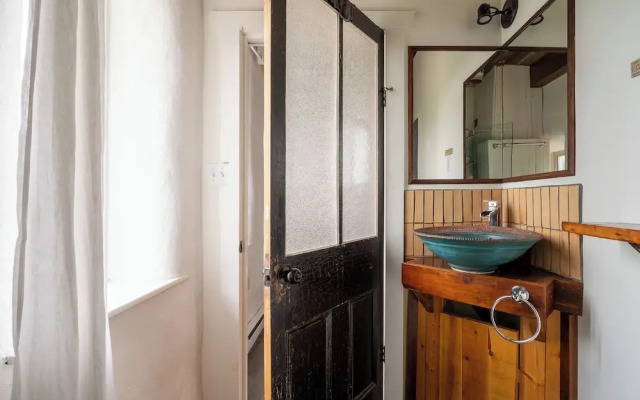 Owl's Nest Suites