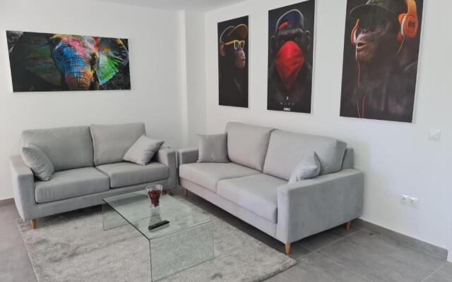Modern 3 Bedroom Luxury Apartment in Torremolinos