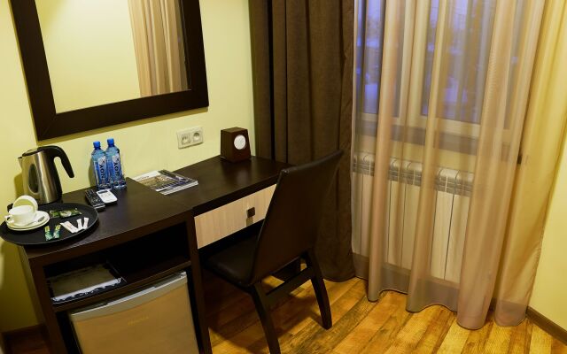 Hotel Lilia Yerevan