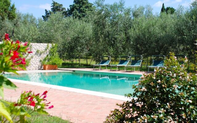 Countryside Privacy & Views, but Within a Medieval Tuscan Village