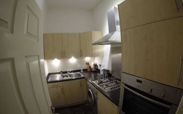 Cosy 2 Bedroom Apartment In City Centre
