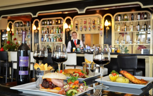 Flannery's Hotel Galway
